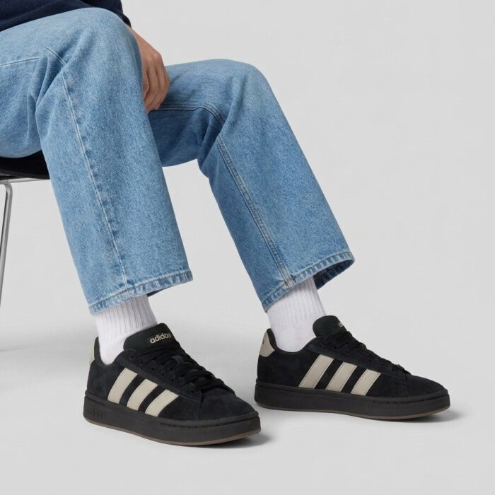 Adidas Grand Court Alpha Sneakers zwart