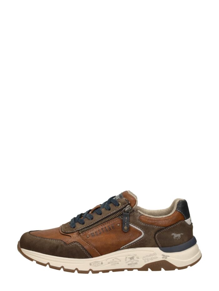 mustang Veterschoenen Laag – Cognac