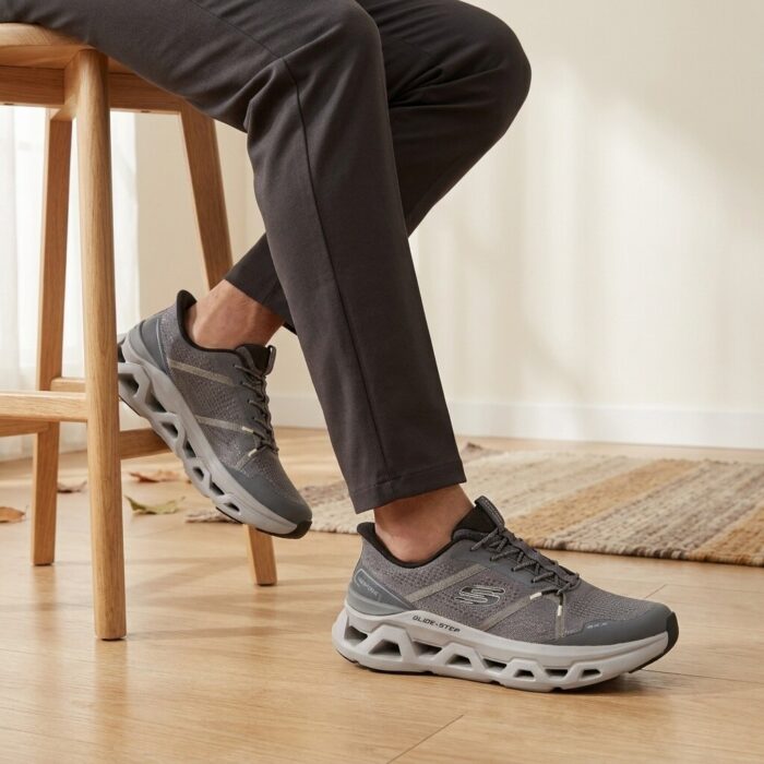 Skechers Hands Free Slip-In Glide Step Altus lage sneakers – Grijs