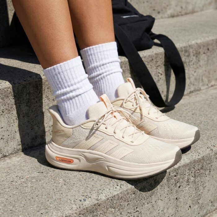 Adidas Cloudfoam Cuccion Rapidifit Sneakers beige