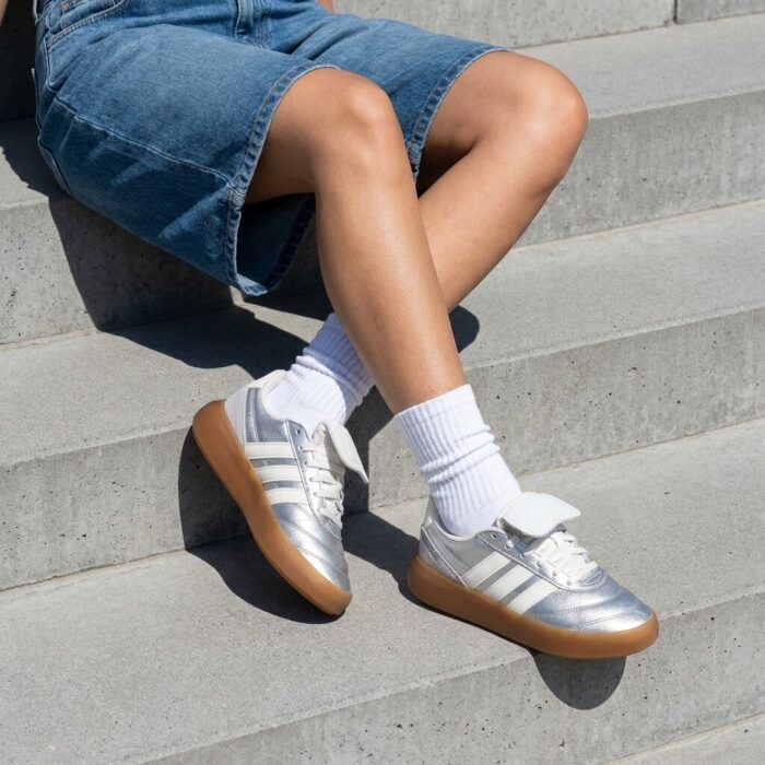 Adidas Barreda Mundial Sneakers zilver Leer