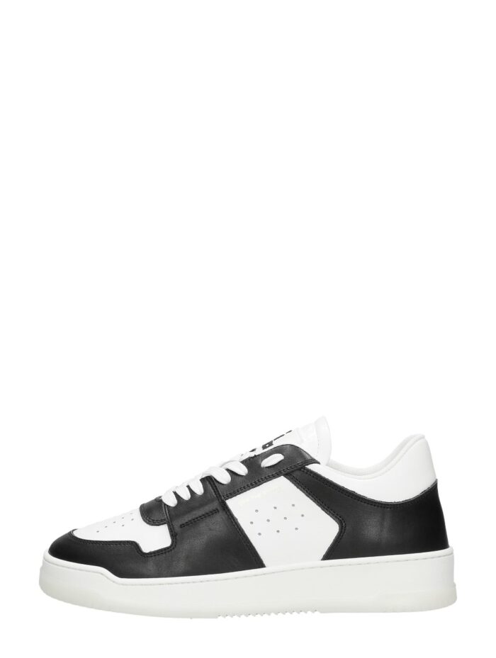 Off The Pitch Supernova Low – Zwart