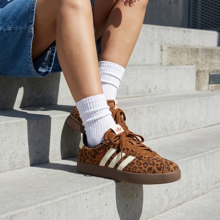 Adidas VL Court 3.0 Leopard Sneakers bruin