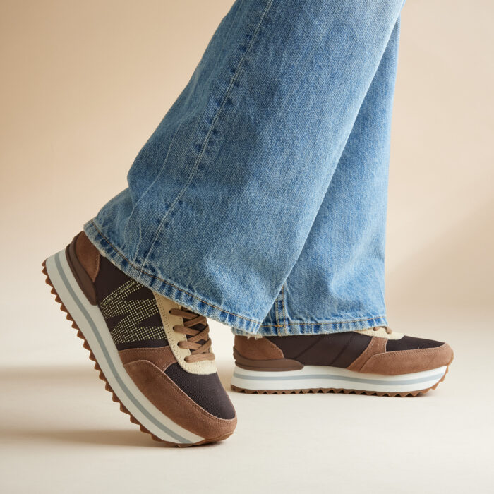 Woden Ronja Plateau Sneakers bruin Suede