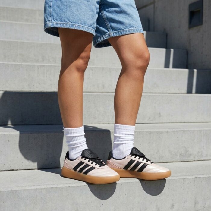 Adidas Barreda Mundial Sneakers beige Synthetisch