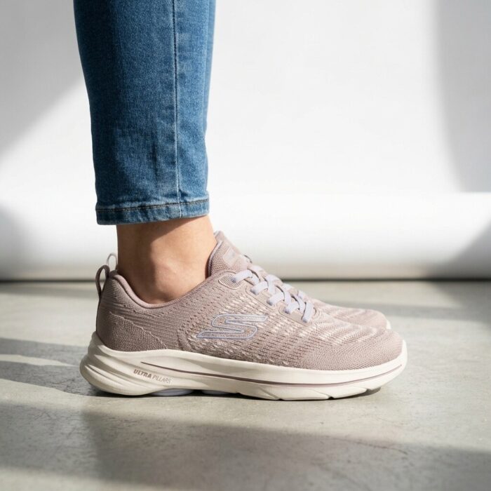 Skechers Go Walk Britt Sneakers taupe Textiel