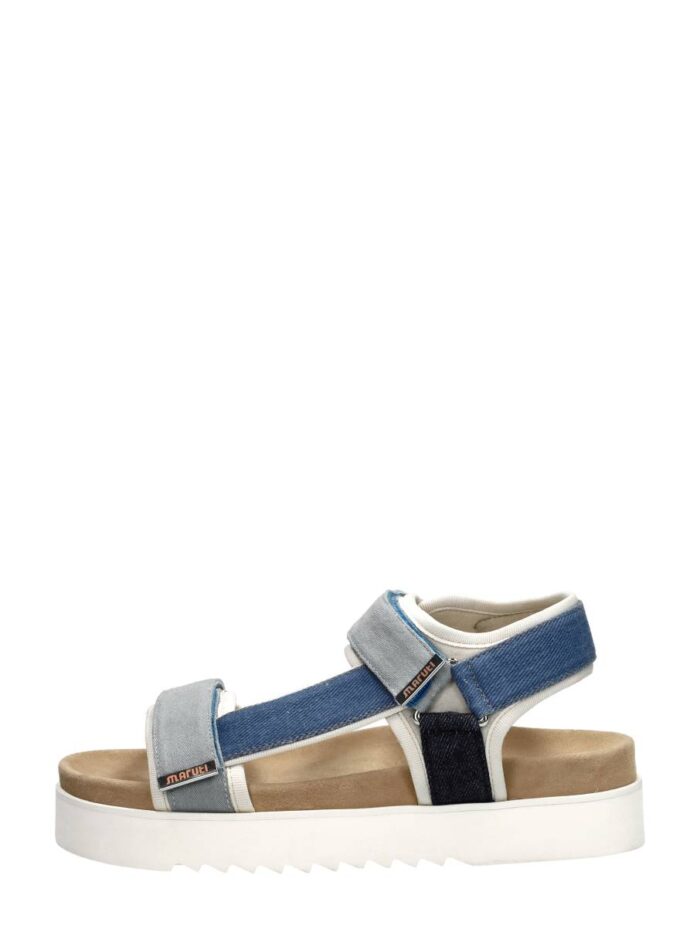 Maruti Beau – Licht blauw