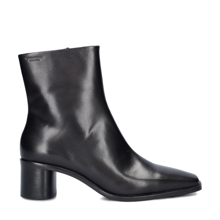Vagabond Shoemakers Fay enkellaarsjes – Zwart