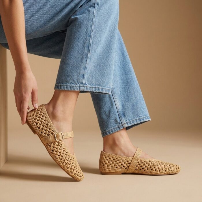 Cellini Ballerina’s beige Raffia