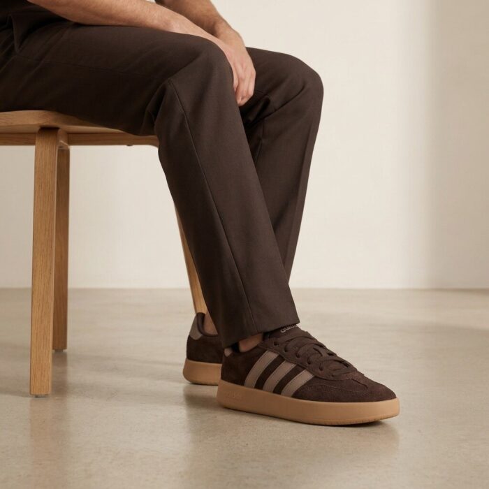 Adidas Barreda lage sneakers – Bruin