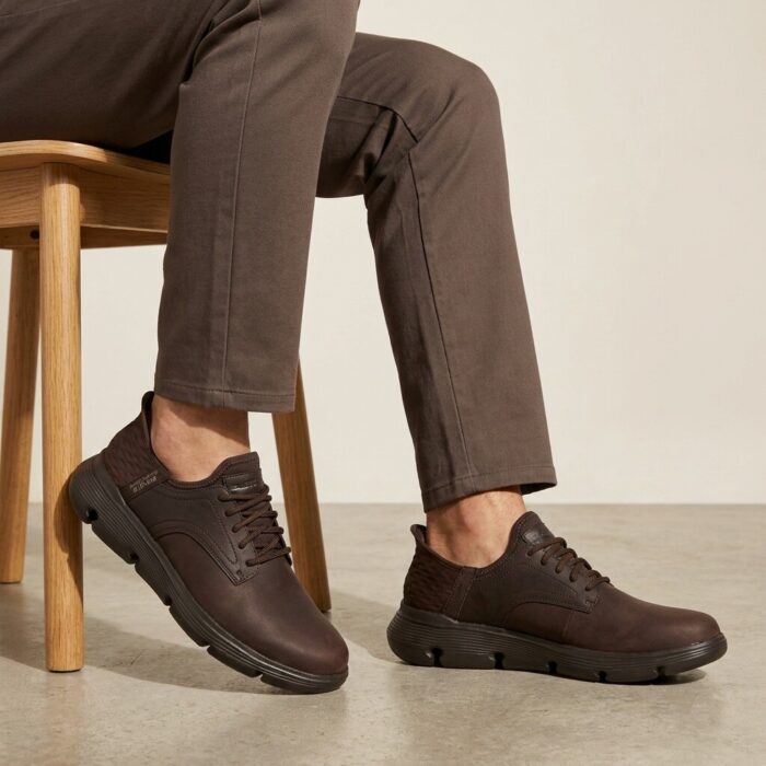 Skechers Garza Gervin Slip-ins Instappers bruin