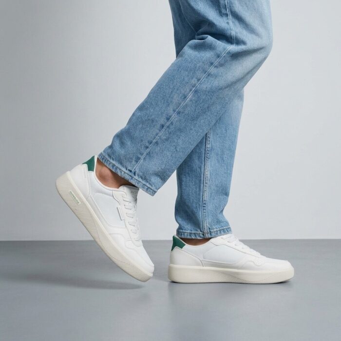 Skechers Slip-Ins Court Break Instappers wit