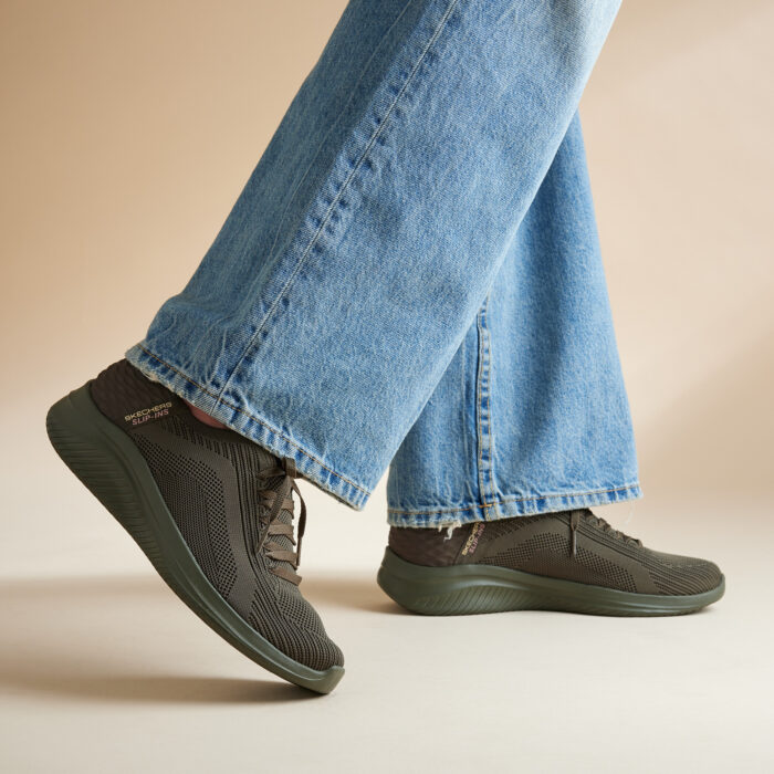 Skechers Ultra Flex 3.0 Slip-ins Instappers groen