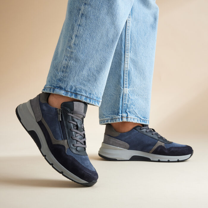 Outfielder James 06 Sneakers blauw Suede