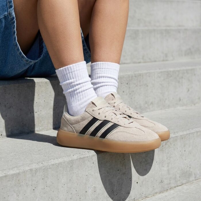 Adidas Barreda Decode Sneakers beige Suède