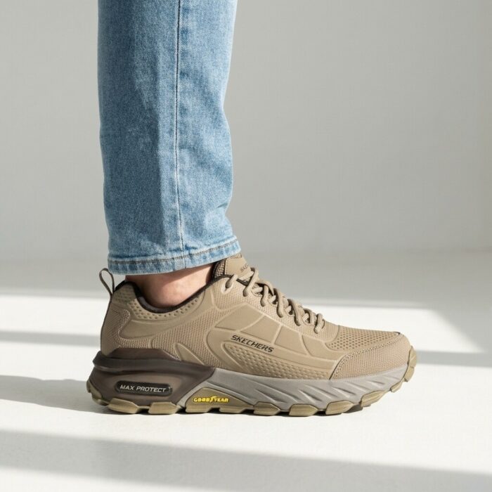 Skechers Max Protect Irongaurd taupe Synthetisch