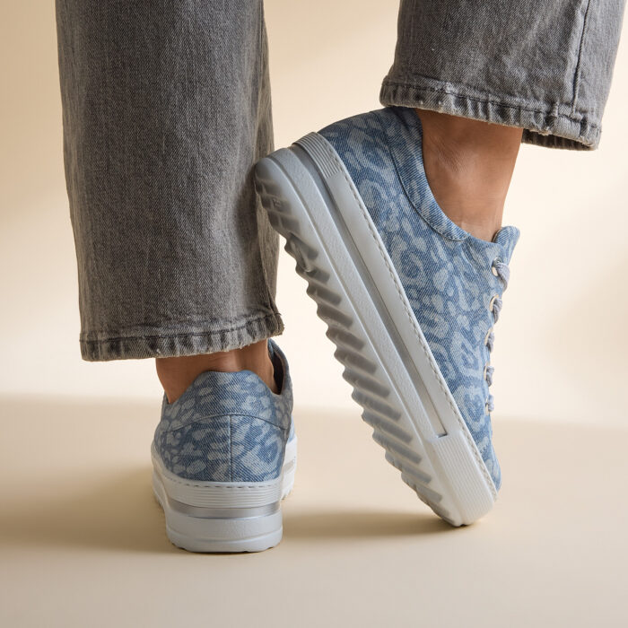 Gabor Sneakers blauw Leer