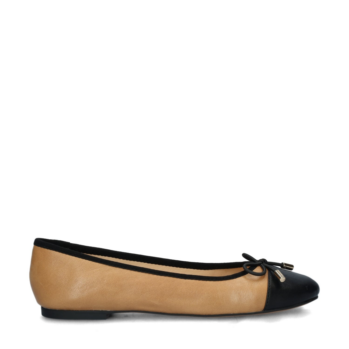 Nelson ballerinas & instappers – Beige