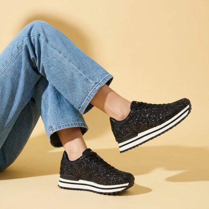 Woden Ronja Glitter Plateau Sneakers zwart