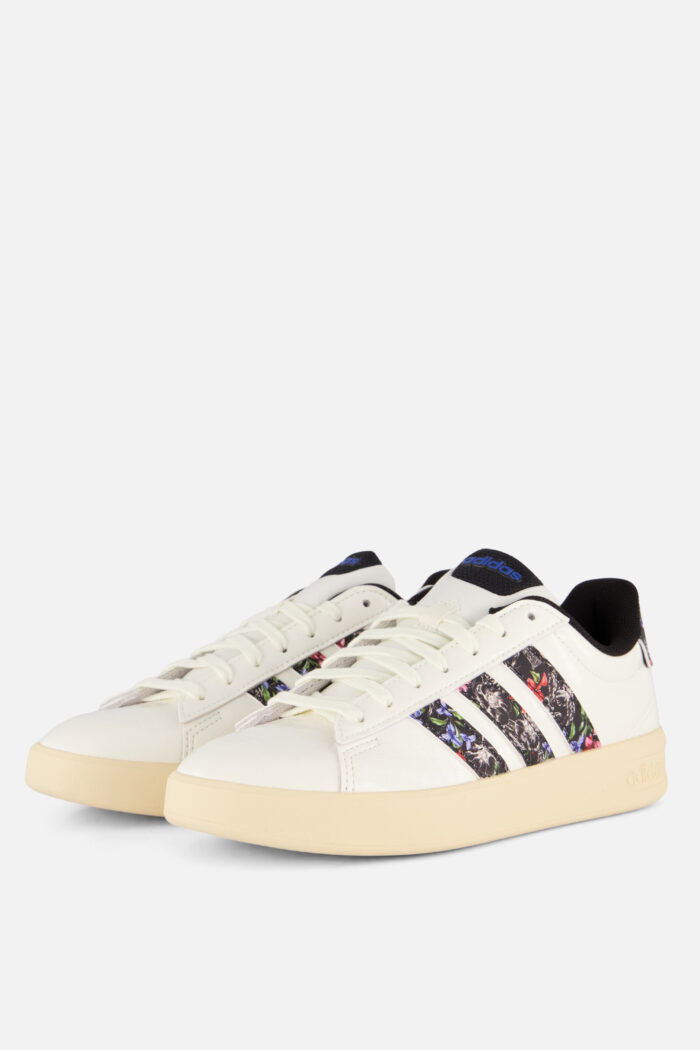 Adidas Grand Court 3.0 Farm Rio Sneakers wit Leer