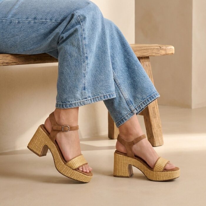 Tamaris Sandalen met hak cognac Textiel
