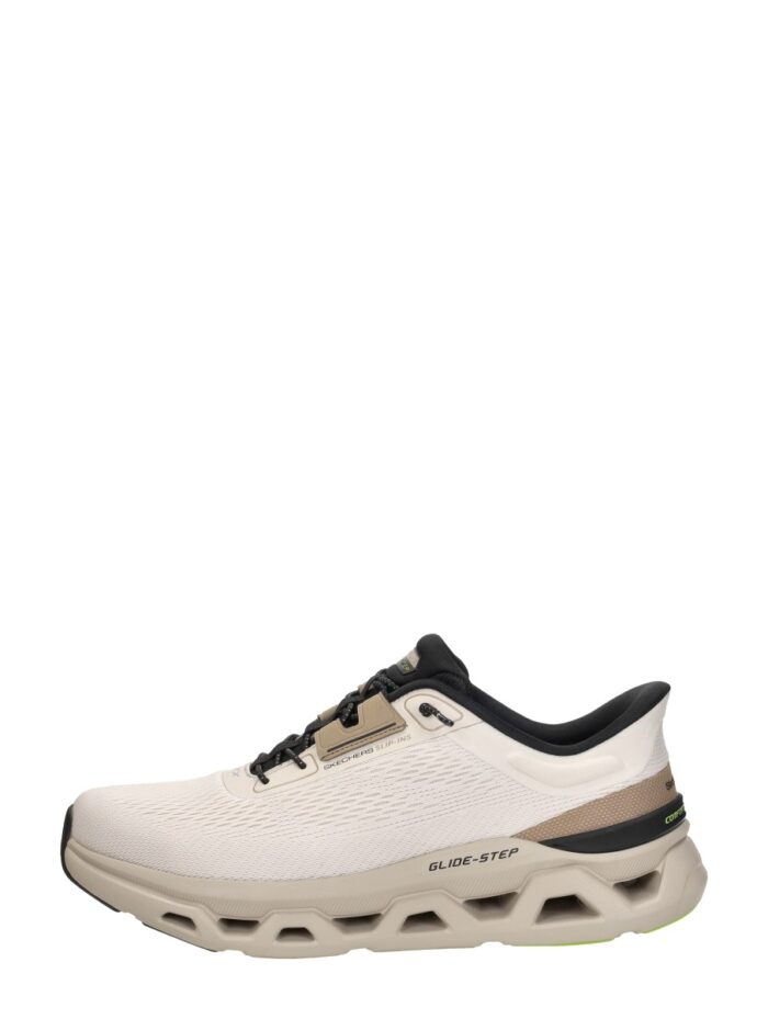 Skechers Glide-Step Altus Instappers taupe Textiel