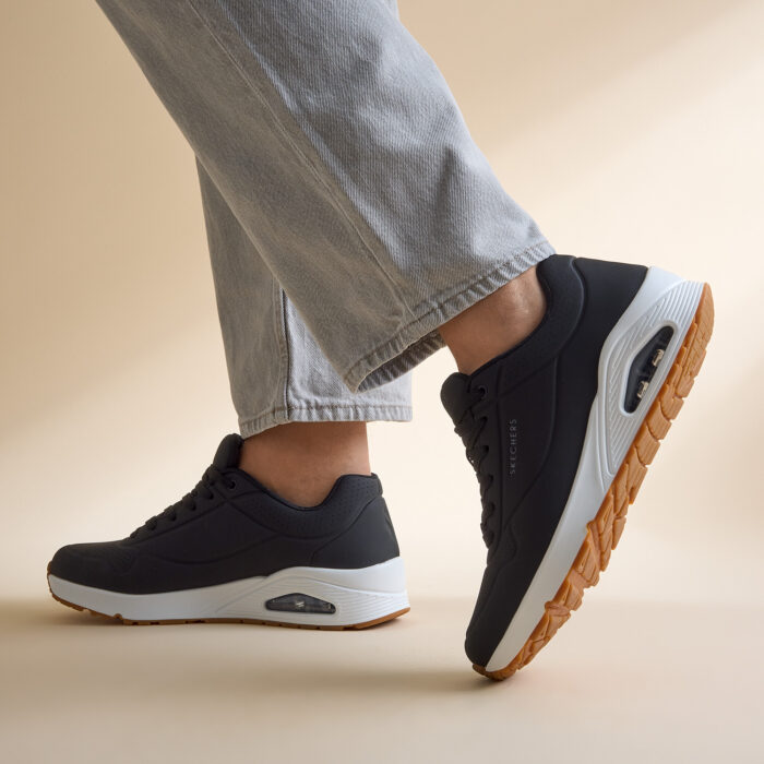 Skechers Uno Stand On Air Sneakers zwart 300403