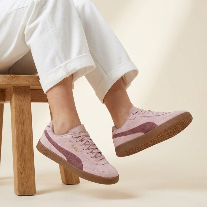 Puma Club II Era Sneakers roze Suède