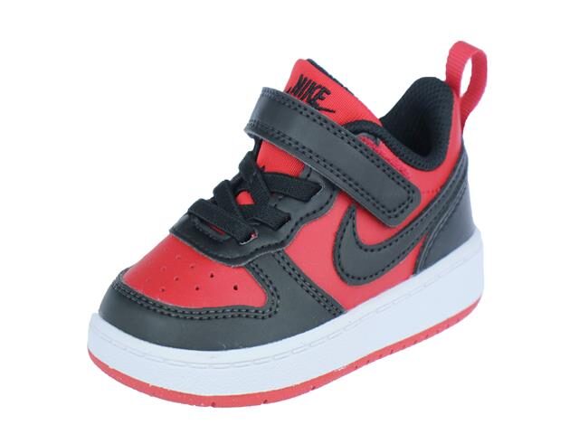 Nike Court Borough 21
